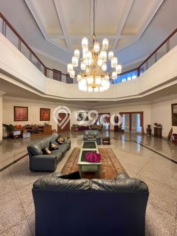 Rumah Modern LB/LT 1841m2/4189m2 Siap Huni di Pondok Indah, Jakarta Selatan Rumah Modern LB/LT 1841m2/4189m2 Siap Huni di Pondok Indah, Jakarta Selatan