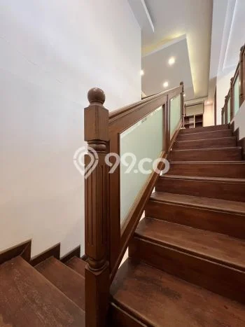 Dijual Rumah Elit Exclusive di Cinere, Depok Dijual Rumah Elit Exclusive di Cinere, Depok