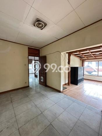 Dijual Rumah Luas Elegan Dengan View Cantik di Lebak Bulus, Jakarta Selatan Dijual Rumah Luas Elegan Dengan View Cantik di Lebak Bulus, Jakarta Selatan