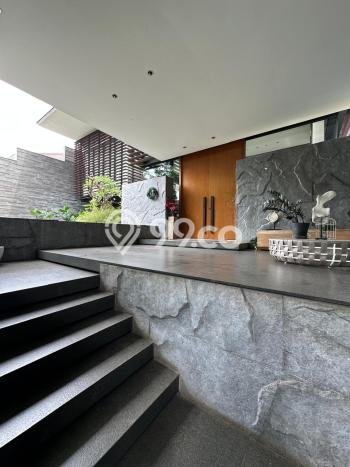 Hot Offer Hunian Premium Ideal dan Luas di Kebayoran Baru, Jakarta Selatan Hot Offer Hunian Premium Ideal dan Luas di Kebayoran Baru, Jakarta Selatan