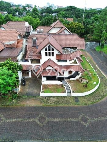 Dijual Rumah Luas Elegan Dengan View Cantik di Lebak Bulus, Jakarta Selatan Dijual Rumah Luas Elegan Dengan View Cantik di Lebak Bulus, Jakarta Selatan