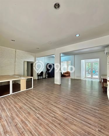 Rumah Mewah Siap Huni LT 469m2 di Kebayoran Baru, Jakarta Selatan Rumah Mewah Siap Huni LT 469m2 di Kebayoran Baru, Jakarta Selatan