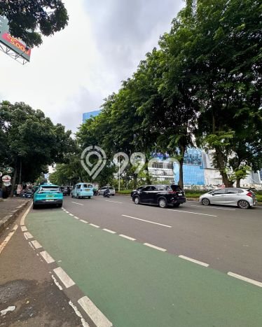 Tanah Dijual Lokasi Strategis di Jakarta Selatan dengan Luas 2483m2 Tanah Dijual Lokasi Strategis di Jakarta Selatan dengan Luas 2483m2