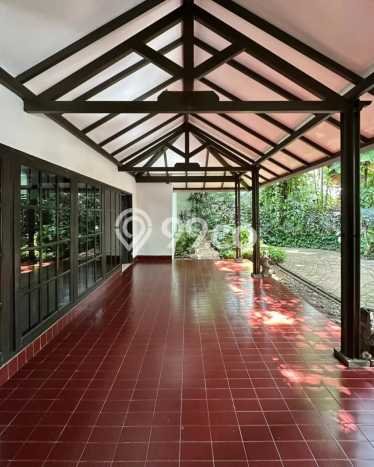 Dijual Hunian Mewah dengan Fasilitas Sekitar Komplit di Kebayoran Baru, Jakarta Selatan Dijual Hunian Mewah dengan Fasilitas Sekitar Komplit di Kebayoran Baru, Jakarta Selatan