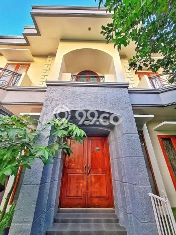 Rumah Elit Modern Tanpa Renovasi di Lebak Bulus Jakarta Selatan Rumah Elit Modern Tanpa Renovasi di Lebak Bulus Jakarta Selatan