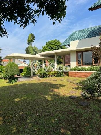 For Sale! Luxury House LT 3059m2 Desain Elegan di Lebak Bulus For Sale! Luxury House LT 3059m2 Desain Elegan di Lebak Bulus