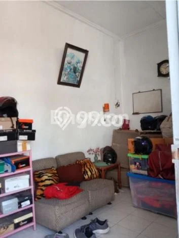 Rumah Luas Asri 4 KT Siap Pakai di Jagalan Semarang Rumah Luas Asri 4 KT Siap Pakai di Jagalan Semarang