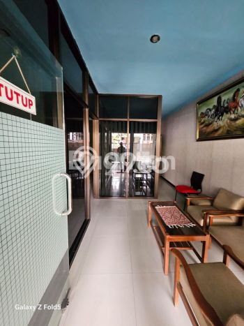 Rumah LT 410m2m² Dekat dengan Akses Transportasi, Semarang - Harga Terjangkau Rumah LT 410m2m² Dekat dengan Akses Transportasi, Semarang - Harga Terjangkau
