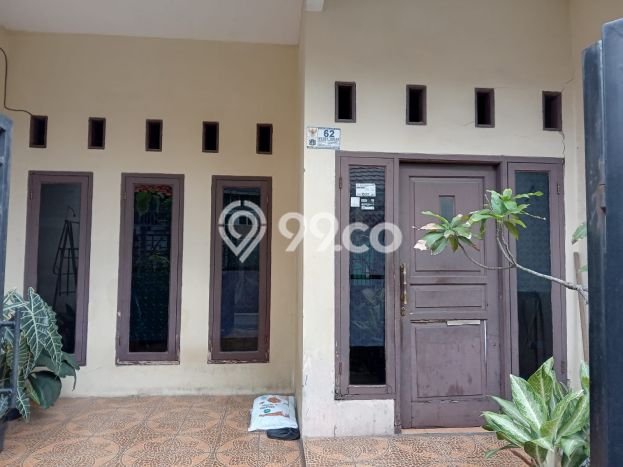 Rumah Luas Asri 3 KT Siap Pakai di Lenteng Agung Jakarta Selatan Rumah Luas Asri 3 KT Siap Pakai di Lenteng Agung Jakarta Selatan