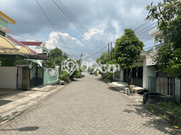 Dijual Tanah di Tenggilis Mejoyo Surabaya Luas 265m2 SHM Dijual Tanah di Tenggilis Mejoyo Surabaya Luas 265m2 SHM