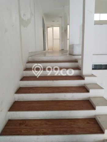 Dijual Rumah Mewah Elegan Dengan View Eksklusif di Meruya, Jakarta Barat Dijual Rumah Mewah Elegan Dengan View Eksklusif di Meruya, Jakarta Barat