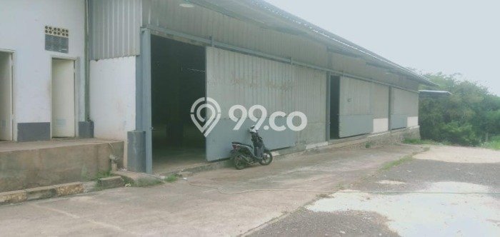 Disewakan Gudang di Kawasan Ramai Ciangsana Luas 2000m2 Disewakan Gudang di Kawasan Ramai Ciangsana Luas 2000m2