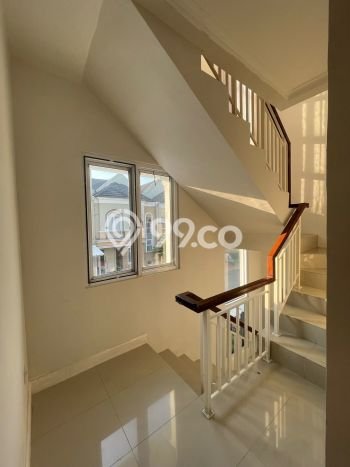 Rumah Minimalis di Gading Serpong Samara Village, Tangerang, Luas 63m² LB 121m² Rumah Minimalis di Gading Serpong Samara Village, Tangerang, Luas 63m² LB 121m²