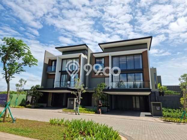 Rumah 5 KT 5 KM LT 276m², Luas Bangunan 441m² di BSD, Tangerang Rumah 5 KT 5 KM LT 276m², Luas Bangunan 441m² di BSD, Tangerang