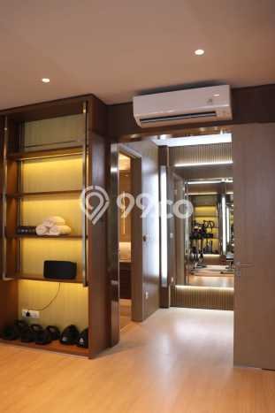 Rumah 5 KT 5 KM LT 276m², Luas Bangunan 441m² di BSD, Tangerang Rumah 5 KT 5 KM LT 276m², Luas Bangunan 441m² di BSD, Tangerang