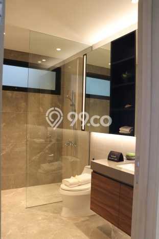 Rumah 5 KT 5 KM LT 276m², Luas Bangunan 441m² di BSD, Tangerang Rumah 5 KT 5 KM LT 276m², Luas Bangunan 441m² di BSD, Tangerang