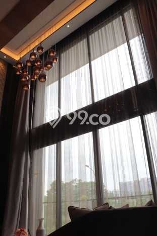 Rumah 5 KT 5 KM LT 276m², Luas Bangunan 441m² di BSD, Tangerang Rumah 5 KT 5 KM LT 276m², Luas Bangunan 441m² di BSD, Tangerang