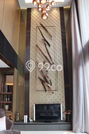 Rumah 5 KT 5 KM LT 276m², Luas Bangunan 441m² di BSD, Tangerang Rumah 5 KT 5 KM LT 276m², Luas Bangunan 441m² di BSD, Tangerang