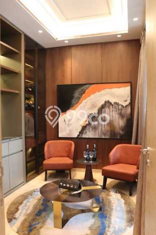 Rumah 5 KT 5 KM LT 276m², Luas Bangunan 441m² di BSD, Tangerang Rumah 5 KT 5 KM LT 276m², Luas Bangunan 441m² di BSD, Tangerang