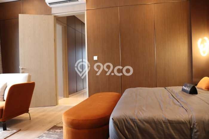 Rumah 5 KT 5 KM LT 276m², Luas Bangunan 441m² di BSD, Tangerang Rumah 5 KT 5 KM LT 276m², Luas Bangunan 441m² di BSD, Tangerang