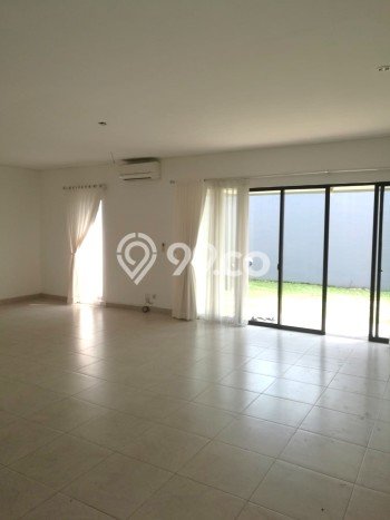 Hunian Elit LB 300m2 Siap Pakai Desain Elegan di BSD Vermont, Tangerang Hunian Elit LB 300m2 Siap Pakai Desain Elegan di BSD Vermont, Tangerang