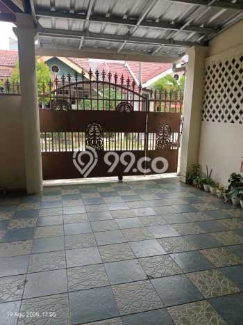 Jual Rumah Strategis Bagus Punya 5 KT di BSD Tangerang Selatan SHM Jual Rumah Strategis Bagus Punya 5 KT di BSD Tangerang Selatan SHM