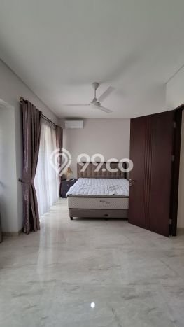 Hunian Elit LB 190m2 Siap Pakai Desain Elegan di BSD, Tangerang Hunian Elit LB 190m2 Siap Pakai Desain Elegan di BSD, Tangerang