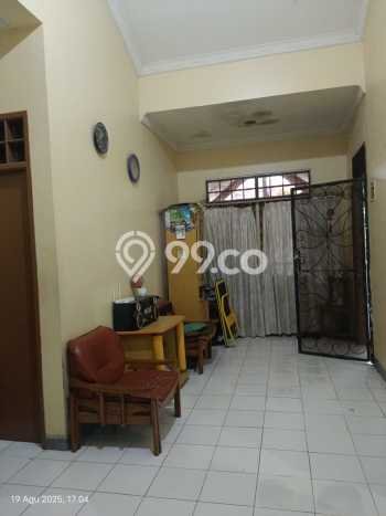 Jual Rumah Strategis Bagus Punya 5 KT di BSD Tangerang Selatan SHM Jual Rumah Strategis Bagus Punya 5 KT di BSD Tangerang Selatan SHM