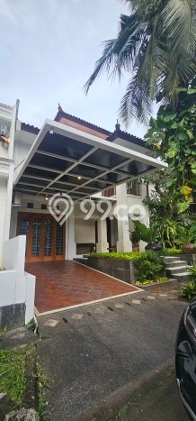 Jual Rumah Mewah Elegan Dengan View Cantik di Bintaro, Tangerang Selatan Jual Rumah Mewah Elegan Dengan View Cantik di Bintaro, Tangerang Selatan