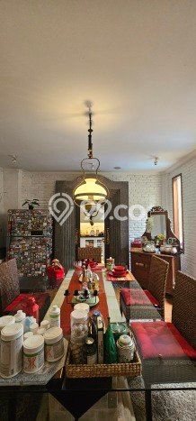Jual Rumah Mewah Elegan Dengan View Cantik di Bintaro, Tangerang Selatan Jual Rumah Mewah Elegan Dengan View Cantik di Bintaro, Tangerang Selatan