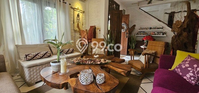 Jual Rumah Mewah Elegan Dengan View Cantik di Bintaro, Tangerang Selatan Jual Rumah Mewah Elegan Dengan View Cantik di Bintaro, Tangerang Selatan