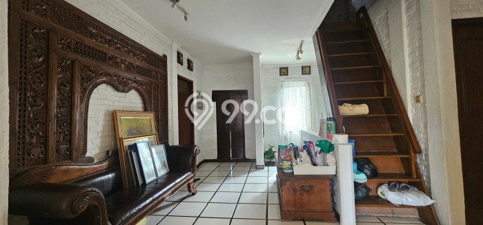 Jual Rumah Mewah Elegan Dengan View Cantik di Bintaro, Tangerang Selatan Jual Rumah Mewah Elegan Dengan View Cantik di Bintaro, Tangerang Selatan