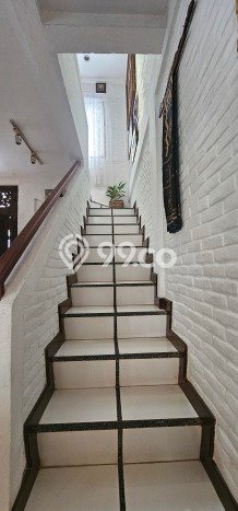 Jual Rumah Mewah Elegan Dengan View Cantik di Bintaro, Tangerang Selatan Jual Rumah Mewah Elegan Dengan View Cantik di Bintaro, Tangerang Selatan