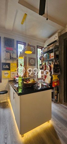 Jual Rumah Mewah Elegan Dengan View Cantik di Bintaro, Tangerang Selatan Jual Rumah Mewah Elegan Dengan View Cantik di Bintaro, Tangerang Selatan