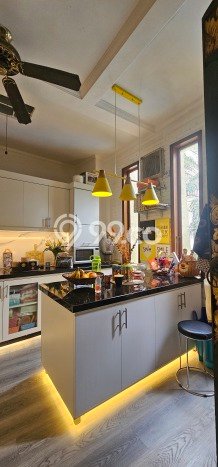 Jual Rumah Mewah Elegan Dengan View Cantik di Bintaro, Tangerang Selatan Jual Rumah Mewah Elegan Dengan View Cantik di Bintaro, Tangerang Selatan