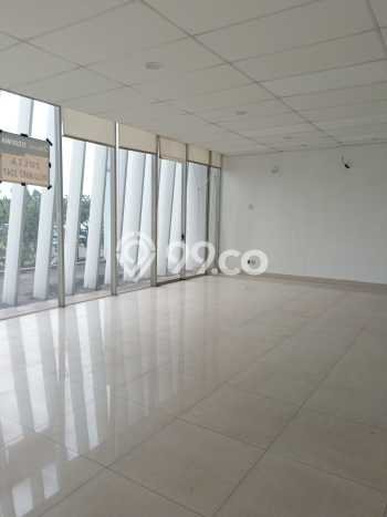 Ruko Dijual di Prime Area Tangerang Luas 190m2 Ruko Dijual di Prime Area Tangerang Luas 190m2