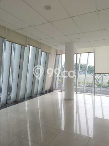 Ruko Dijual di Prime Area Tangerang Luas 190m2 Ruko Dijual di Prime Area Tangerang Luas 190m2