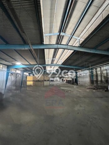 Gudang untuk Disewa di Pusat Tangerang Luas Bangunan 1296m2 Gudang untuk Disewa di Pusat Tangerang Luas Bangunan 1296m2