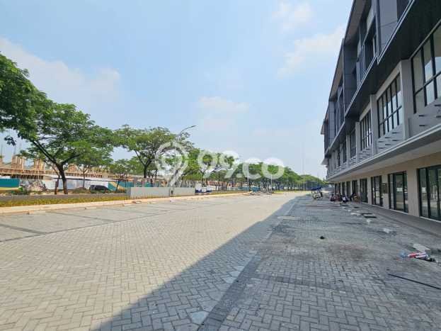Area Ramai! Ruko Dijual di BSD untuk Bisnis Luas Bangunan 154m2 Area Ramai! Ruko Dijual di BSD untuk Bisnis Luas Bangunan 154m2
