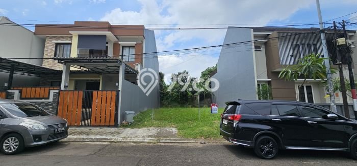 Tanah Komersial Dijual di BSD Tangerang Selatan 200m2 Tanah Komersial Dijual di BSD Tangerang Selatan 200m2