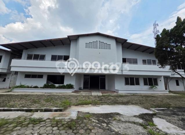 Unit Gudang Dijual di Kartasura Sukoharjo Luas Bangunan 3500m2 Unit Gudang Dijual di Kartasura Sukoharjo Luas Bangunan 3500m2