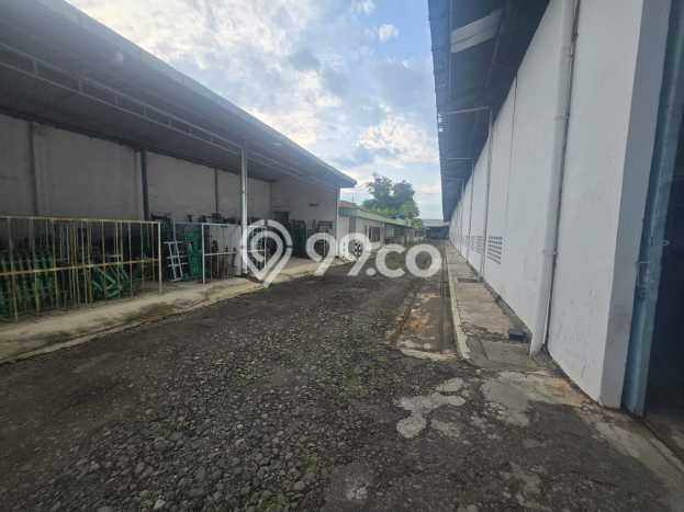 Disewakan Gudang di Jaten Karanganyar LT 42000m2, LB 12933m2 Disewakan Gudang di Jaten Karanganyar LT 42000m2, LB 12933m2