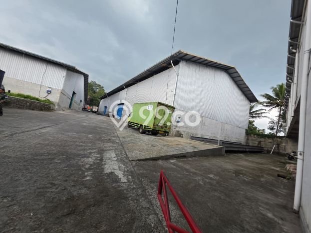 Gudang bagus disewakan di Ampel Boyolali dengan LB 4000m2 harga sewa terbaik Gudang bagus disewakan di Ampel Boyolali dengan LB 4000m2 harga sewa terbaik