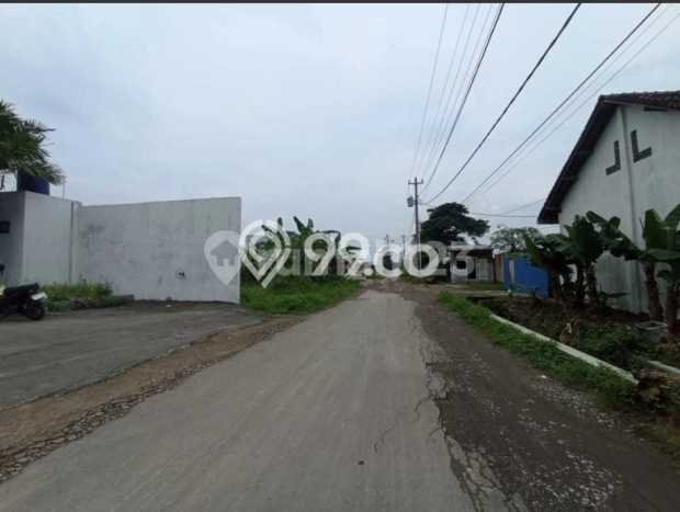 Gudang disewakan di Gatak Sukoharjo dengan luas bangunan 2400m2 Gudang disewakan di Gatak Sukoharjo dengan luas bangunan 2400m2