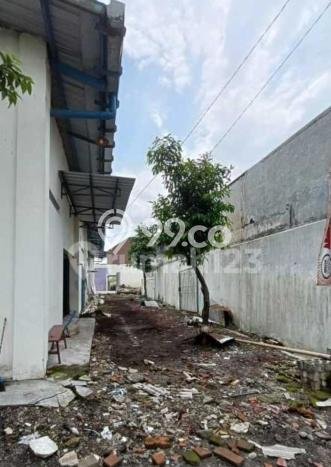 Gudang Disewakan di Kawasan Ramai Banjarsari, Solo Gudang Disewakan di Kawasan Ramai Banjarsari, Solo