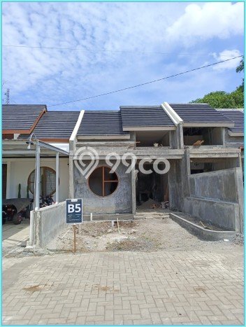 Disewakan Rumah Harga Terjangkau di Maguwoharjo Yogyakarta dengan 2 Kamar Tidur Disewakan Rumah Harga Terjangkau di Maguwoharjo Yogyakarta dengan 2 Kamar Tidur