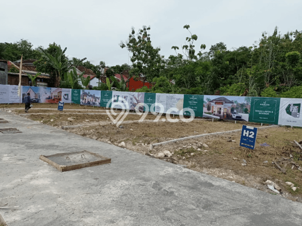 LOKASI STRATEGIS! Tanah di Gamping, Luas 119m², Lingkungan Nyaman, Cocok untuk Hunian LOKASI STRATEGIS! Tanah di Gamping, Luas 119m², Lingkungan Nyaman, Cocok untuk Hunian