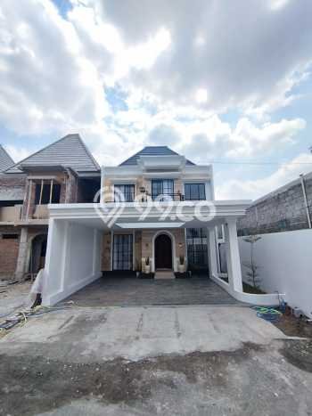 Rumah PREMIUM di Gamping, Sleman, Luas 187m² LB 135m² HARGA TERBAIK! Rumah PREMIUM di Gamping, Sleman, Luas 187m² LB 135m² HARGA TERBAIK!