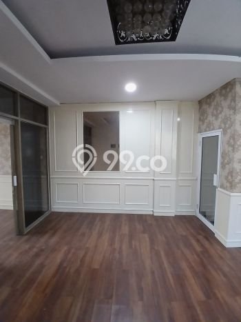 Ruko Dijual di Prime Area Jakarta Barat Luas 300m2 Ruko Dijual di Prime Area Jakarta Barat Luas 300m2