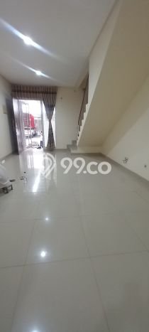 Rumah Kontrakan Jakarta Barat LT 60m2 LB 87m2 Kawasan Green Lake City Rumah Kontrakan Jakarta Barat LT 60m2 LB 87m2 Kawasan Green Lake City